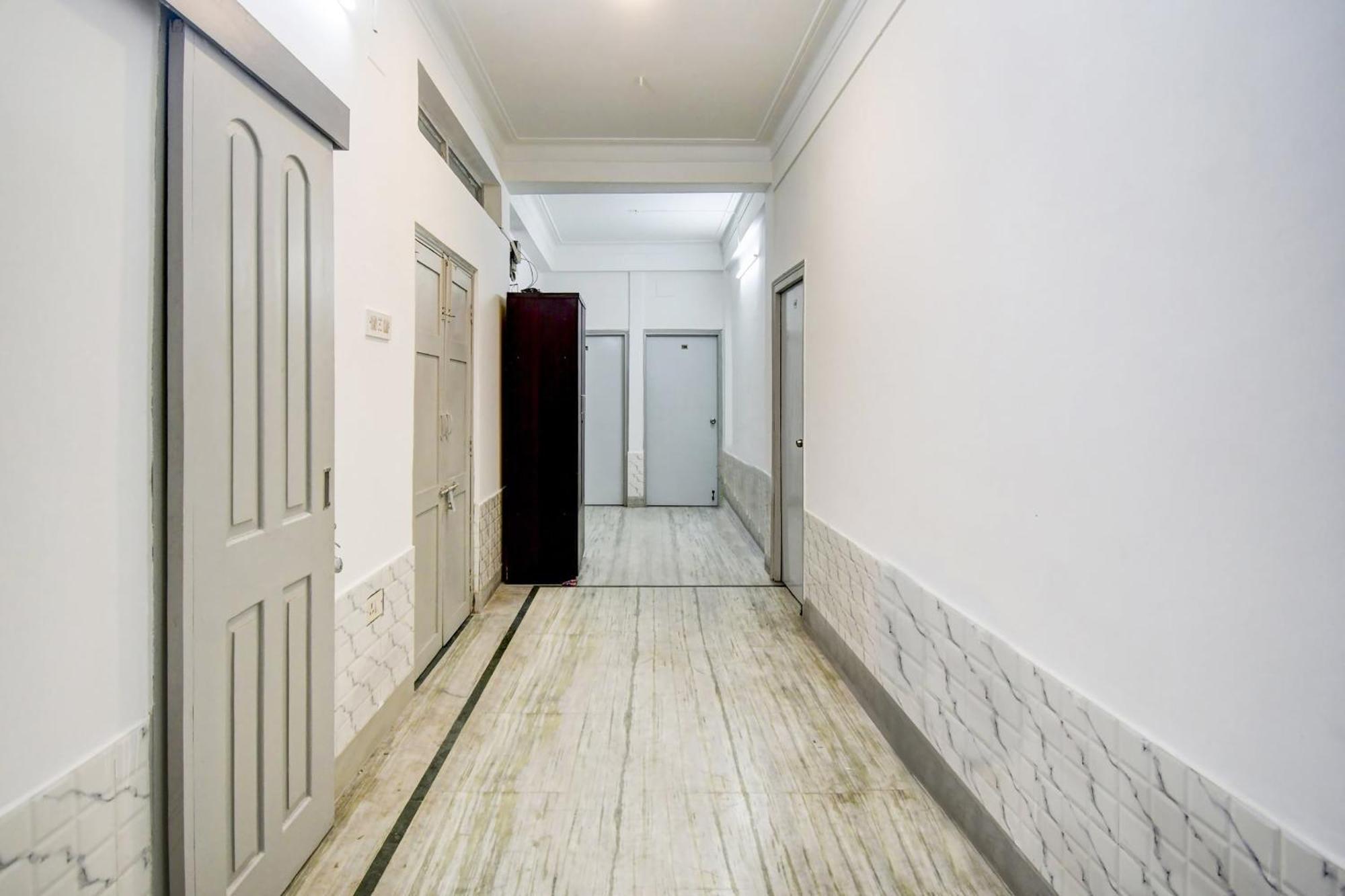 Super Oyo Hotel O Fantasy Stay Vibe Kolkata Ngoại thất bức ảnh
